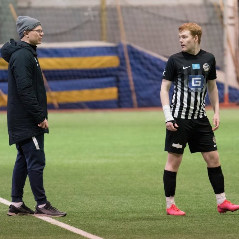 magni_dalvik_r_leingja_2022_saevar-1-of-47-denoiseai-low-light