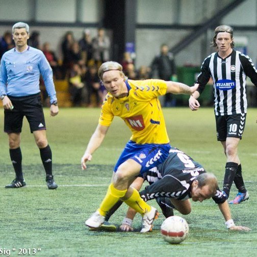 400662_10201036217456625_1909507784_n