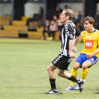 400679_10201036212136492_1189433371_n