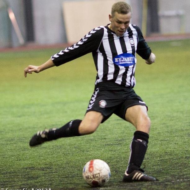 933929_10201036215016564_1766555218_n