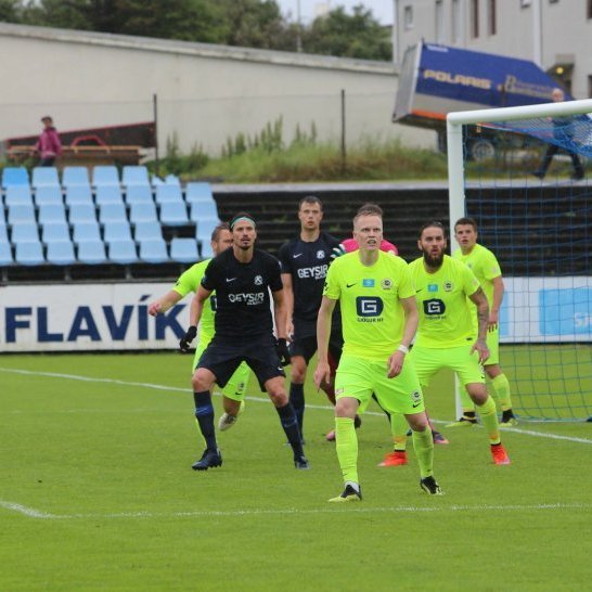 67179084_10220286725069052_3081369315228778496_o