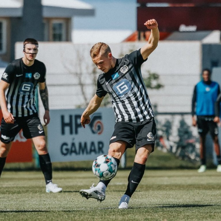 Alexander Ívan Bjarnason