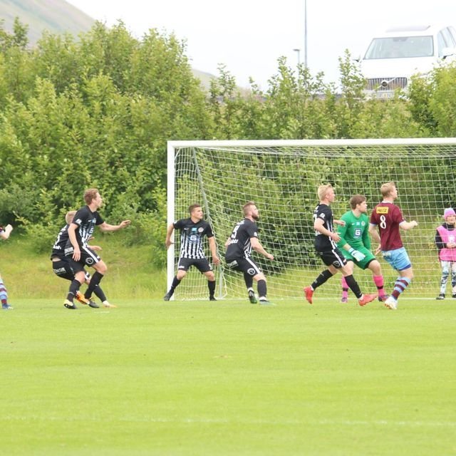 37100759_1974218235945504_127123365444976640_o