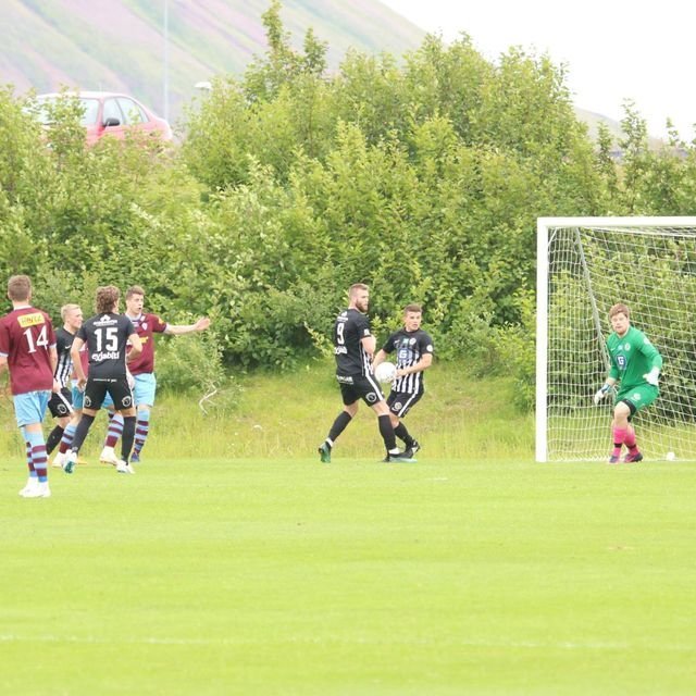 37223527_1974217442612250_4139953490971590656_o