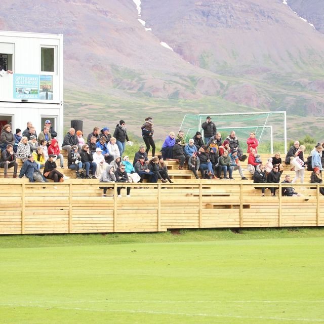 37227495_1974210829279578_4856708525365133312_o