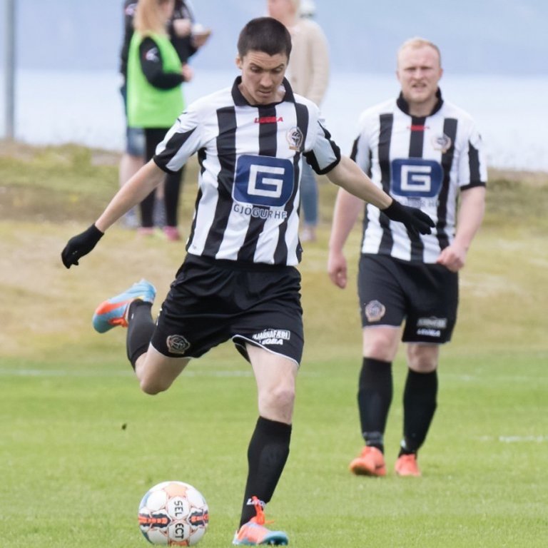 maggni_vidirg_3deild_2015_saevar-50-denoise-denoise