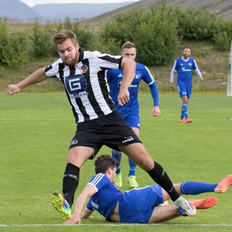 maggni_vidirg_3deild_2015_saevar-98-denoise-denoise