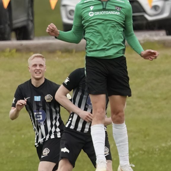 magni_njardvik_2022_saevar-35