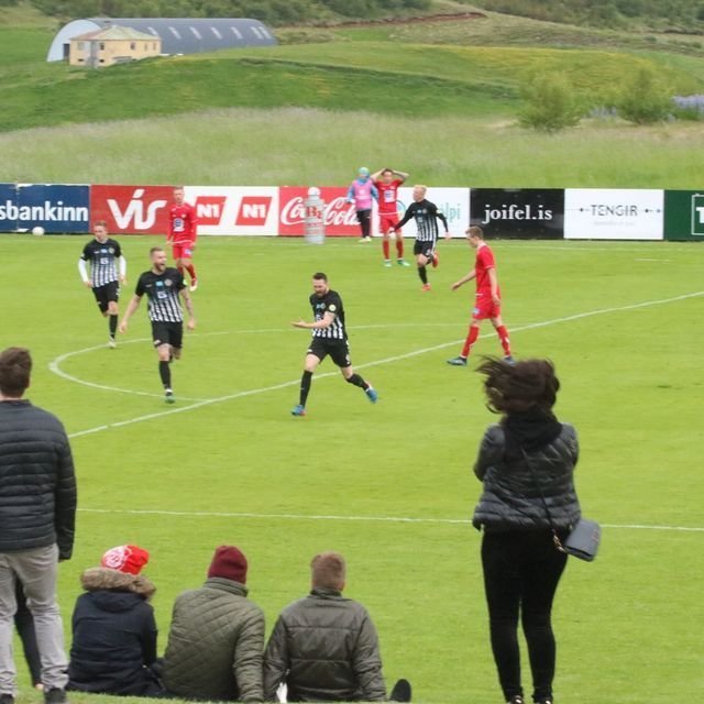 35243310_1927500963950565_8724394019284582400_o