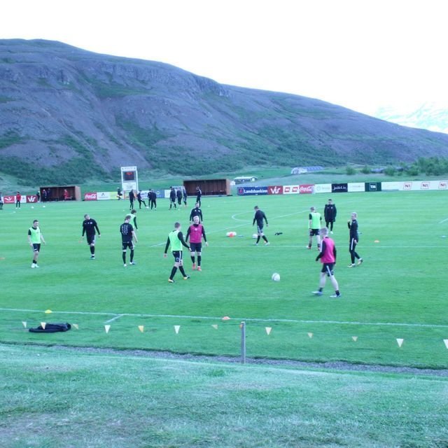 35311982_1927491597284835_1144592210105204736_o