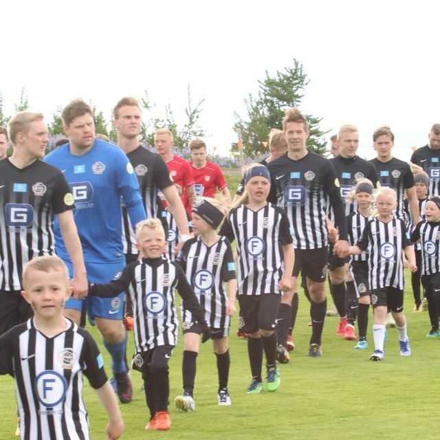 35346887_1927491367284858_3434965210975174656_o