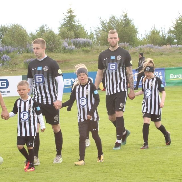 35356752_1927492190618109_224950595755180032_o