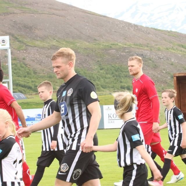 35366229_1927492013951460_4000480015786442752_o