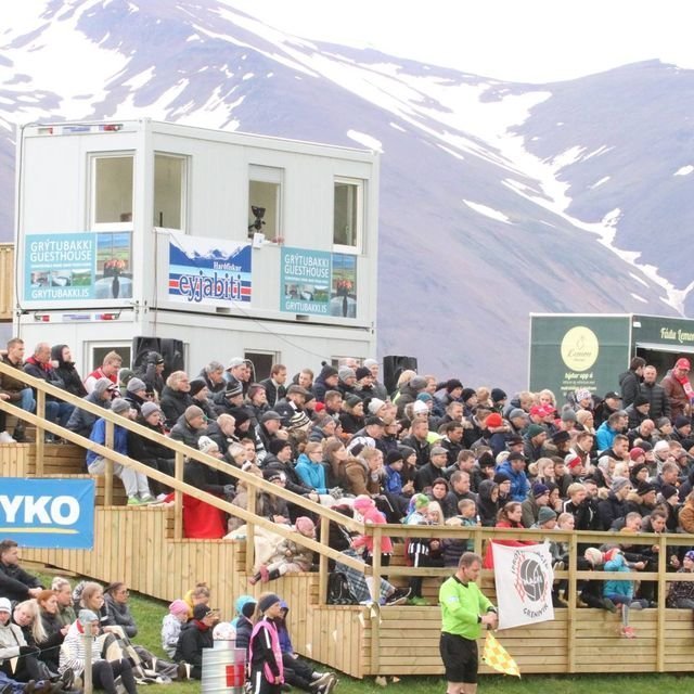 35381392_1927501050617223_7824952168703590400_o