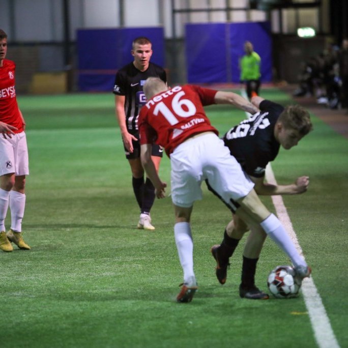 60432069_10219732375010647_350518805081882624_o