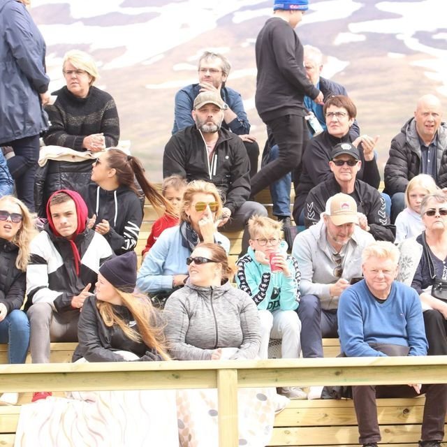 34319870_1915587511808577_1734135402727473152_o