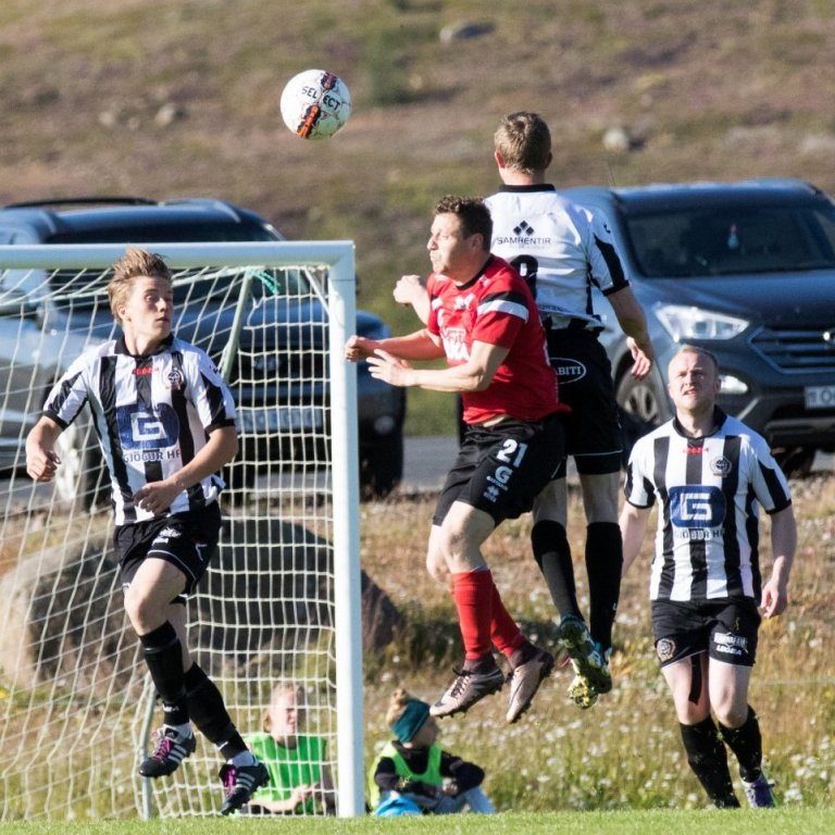 magni_afturelding_2deild_saevar-1