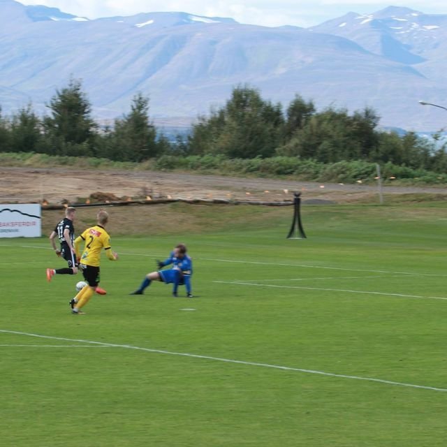 40527885_2054612664572727_8316923677274800128_o