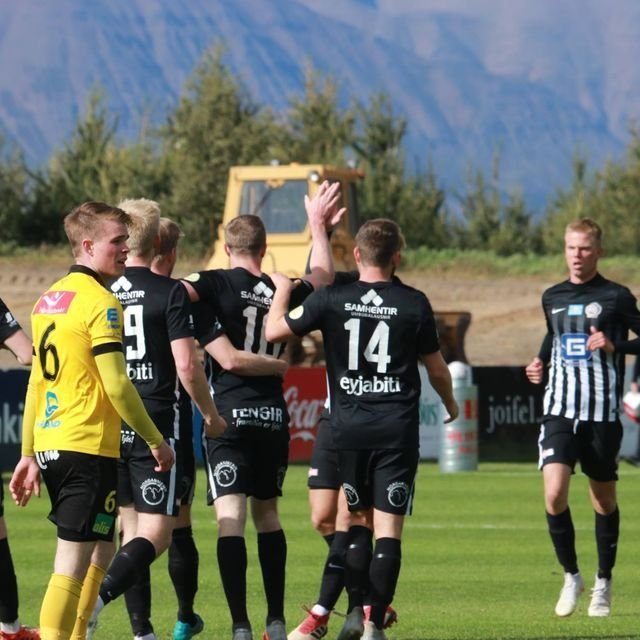 40549818_2054611254572868_2326407420001124352_o