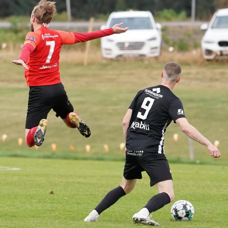 magni_kari_2021_saevar-14-of-86-denoise-standard