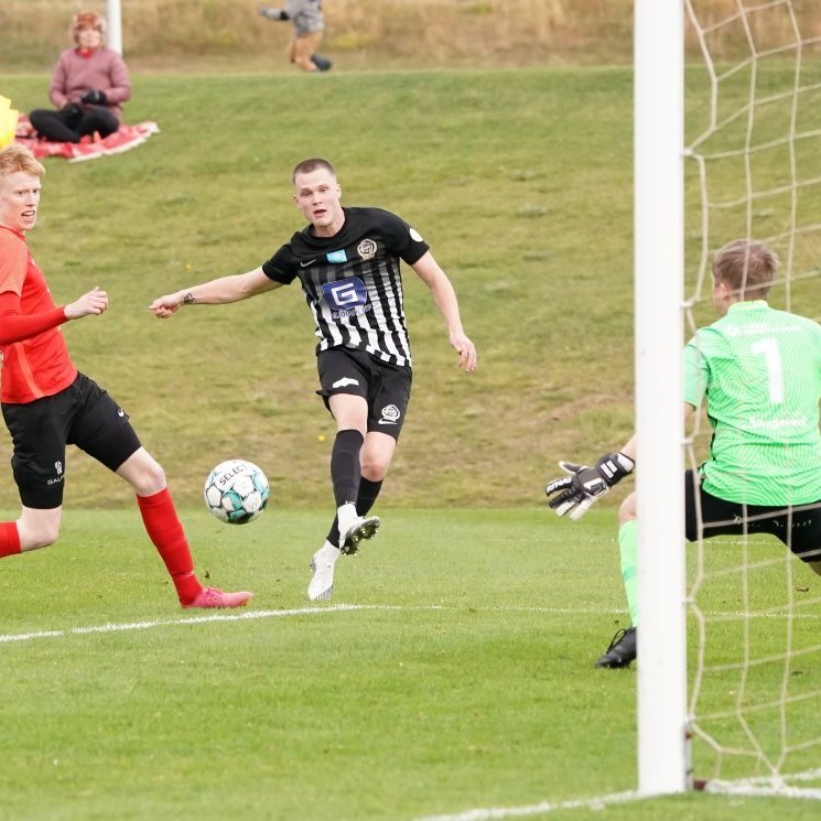 magni_kari_2021_saevar-47-of-86-denoise-standard