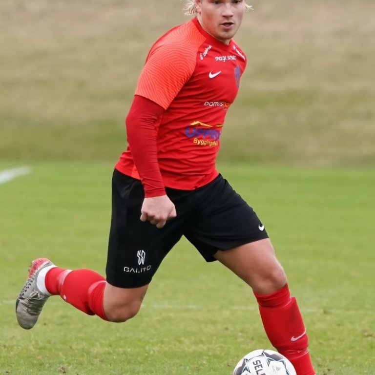 magni_kari_2021_saevar-61-of-86-denoise-standard