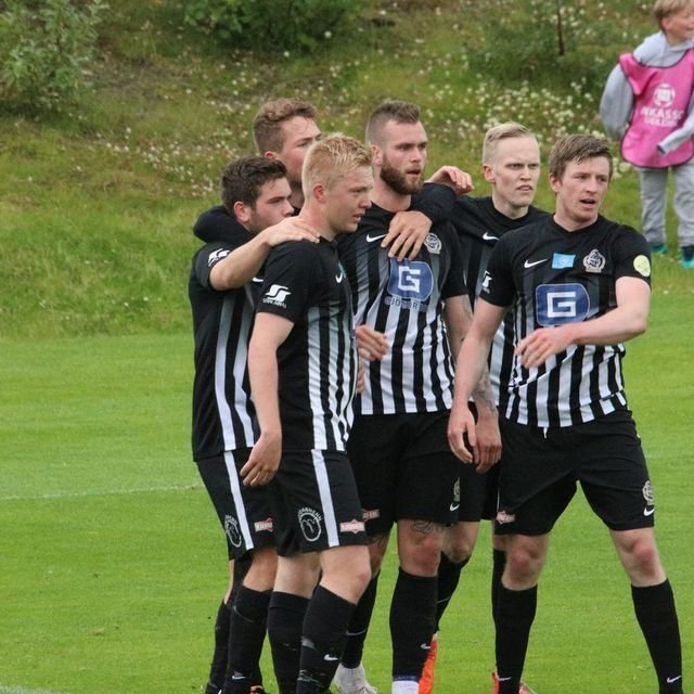 38802522_2018051684895492_5033436091609251840_o