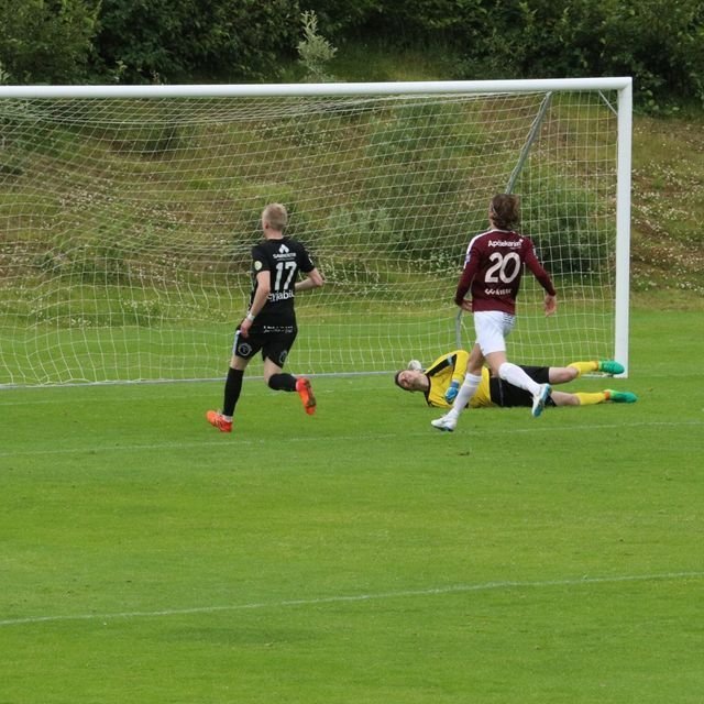 38806615_2018049808229013_4483684022932733952_o