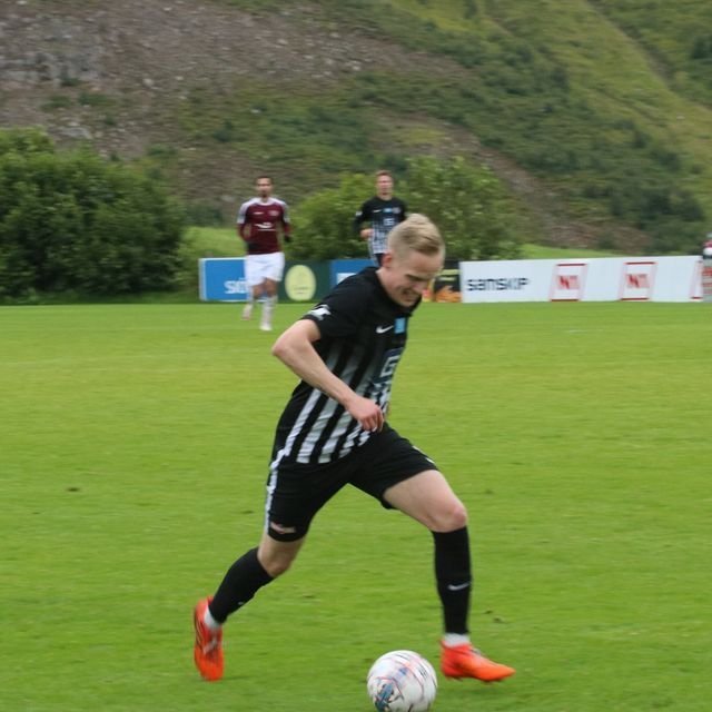 38831528_2018046998229294_454726982404407296_o