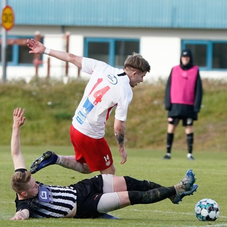 magni_tor_2020_saevar-38-denoise-denoise