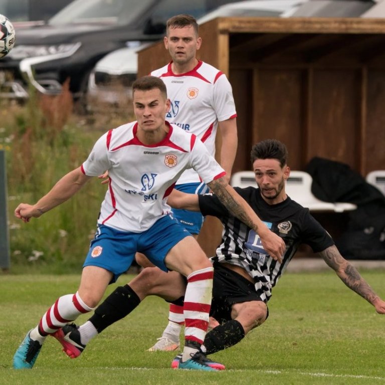 magni_reynirs_20021_saevar-41-denoise-severe-noise