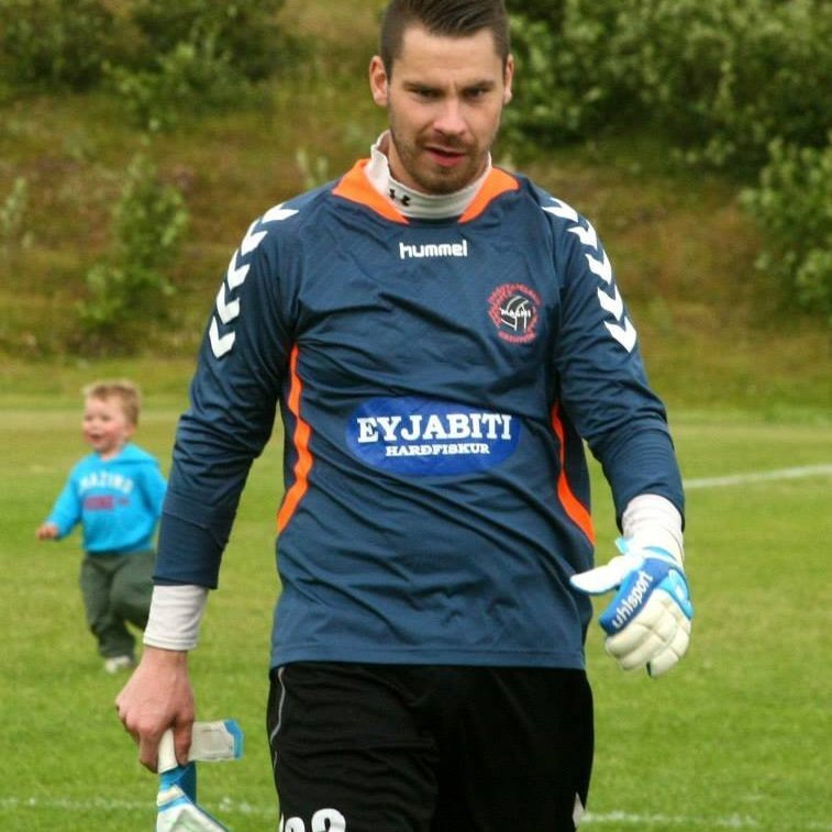 10254001_766500873408379_8580182517132849388_n