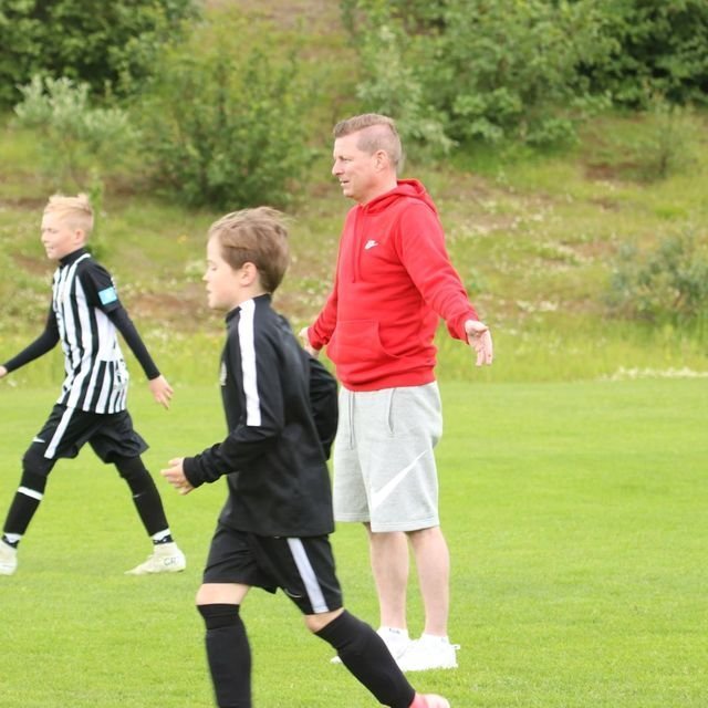 36913580_1969004559800205_4621397429109915648_o