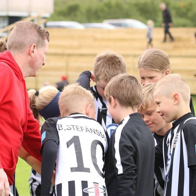 36927849_1969004406466887_4762216985700335616_o