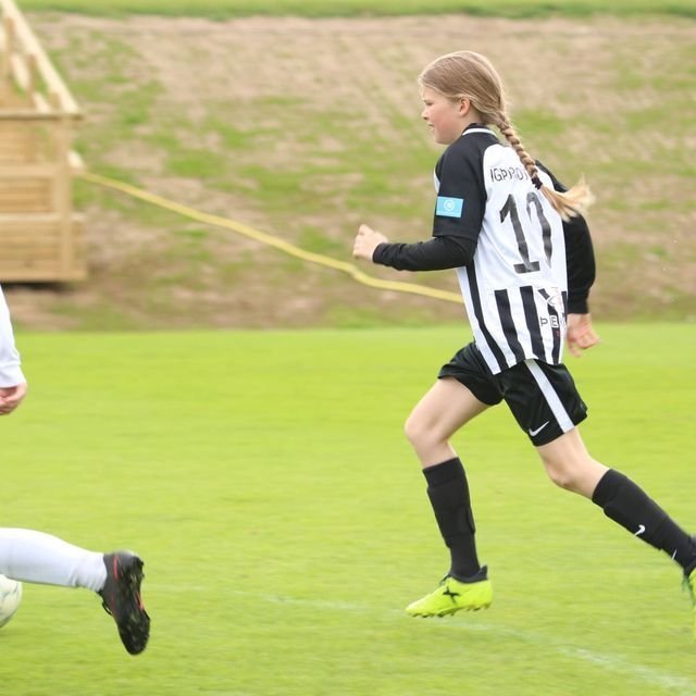 36965812_1969003959800265_9194785924238540800_o