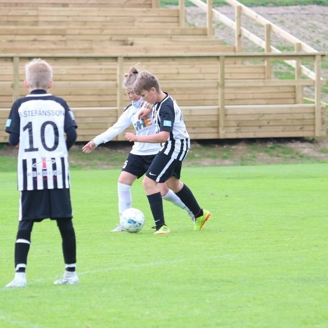 37100792_1969010923132902_3596673882175569920_o