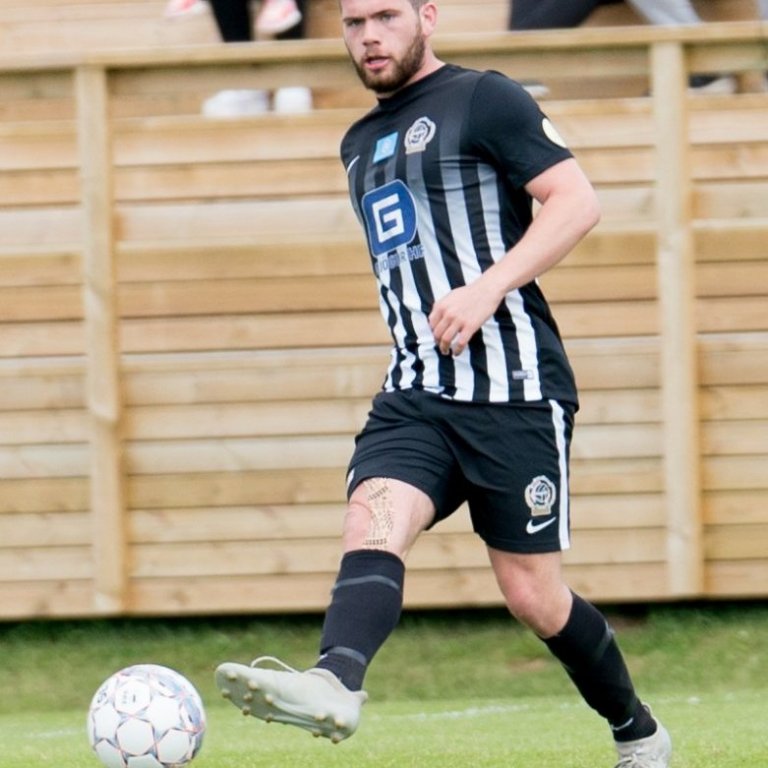 Ólafur Aron Pétursson