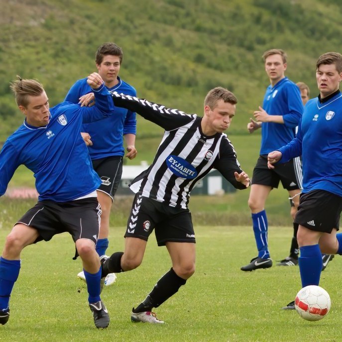 magni_ih_3deild_2012_saevar-40-denoise-denoise