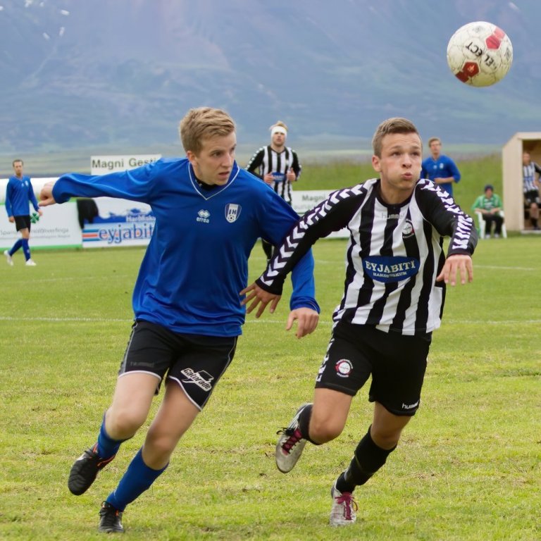 magni_ih_3deild_2012_saevar-46-denoise-denoise