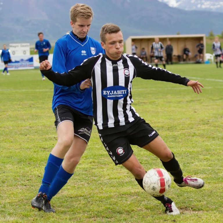 magni_ih_3deild_2012_saevar-48-denoise-denoise