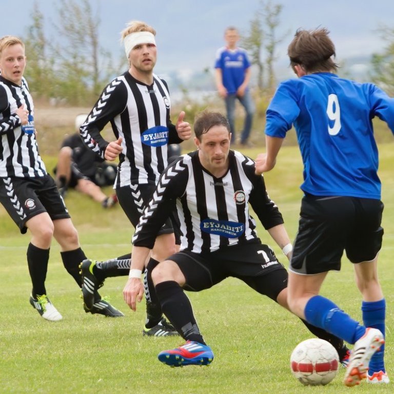 magni_ih_3deild_2012_saevar-51-denoise-denoise