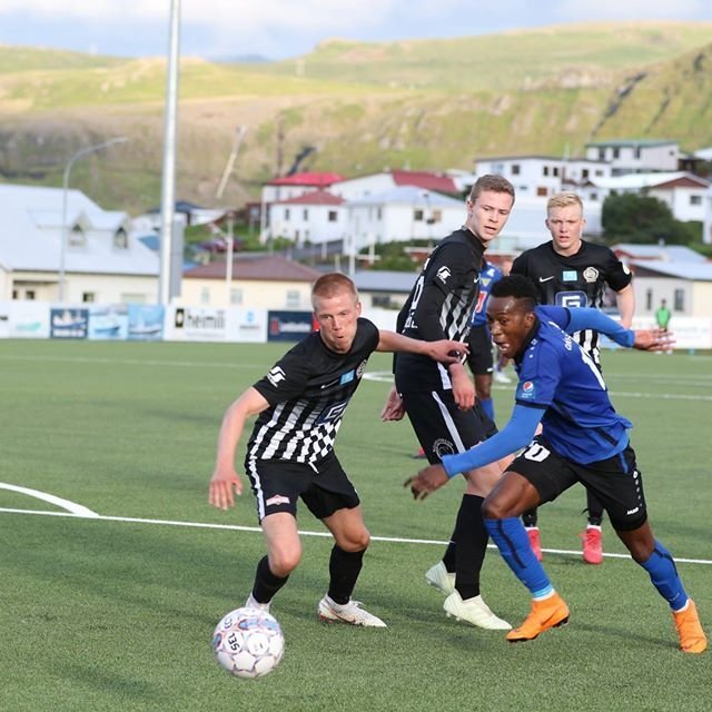 38164226_2190883554476999_3441901308280307712_o