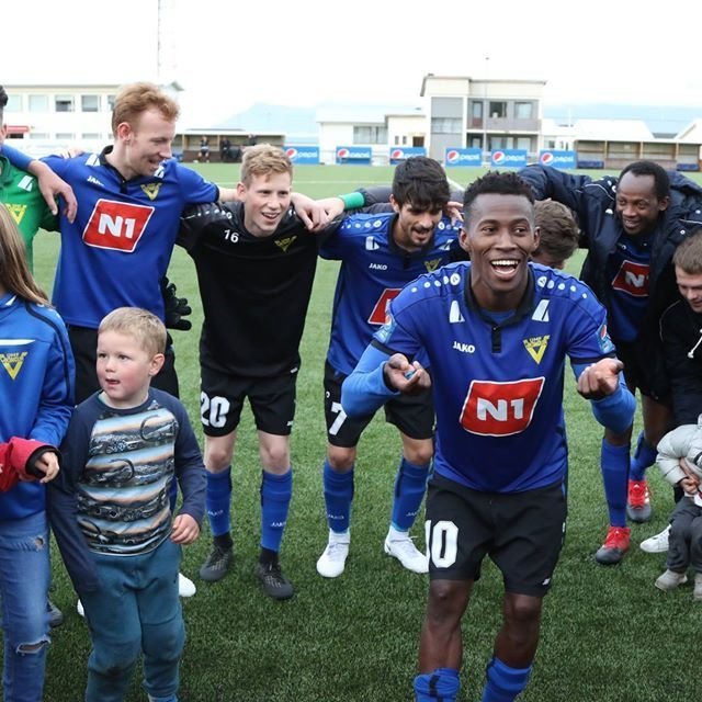 38269196_2190879494477405_2219131807100567552_o