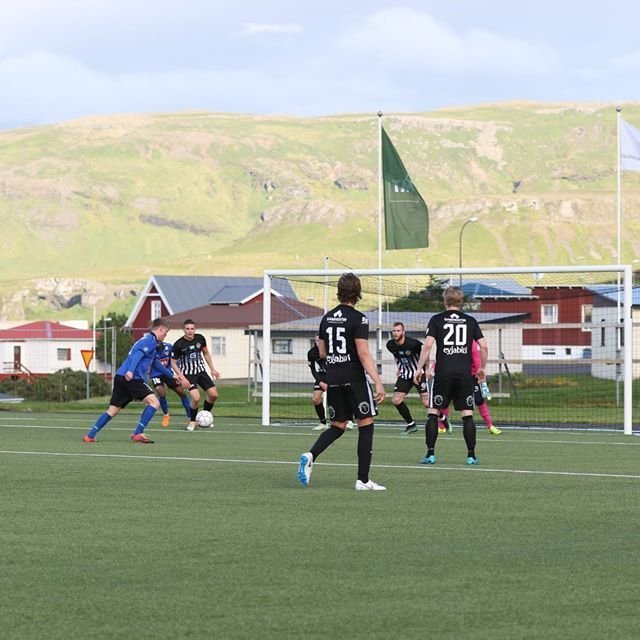 38270359_2190858491146172_7707558527681691648_o