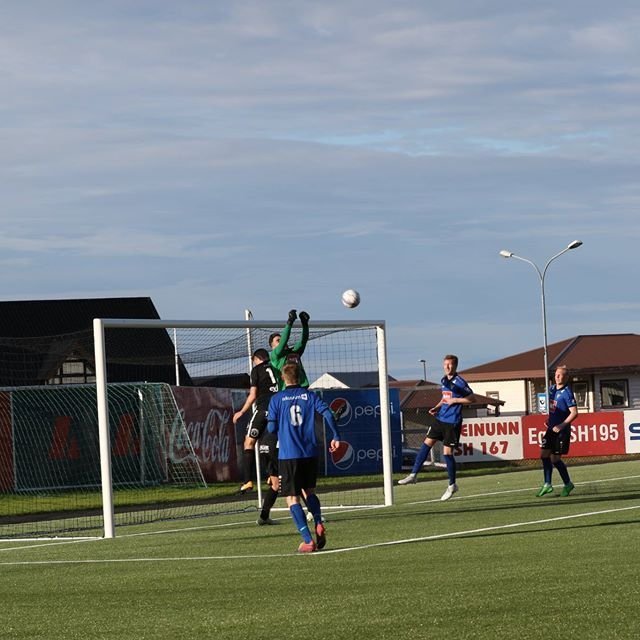 38277432_2190884511143570_223550775719100416_o