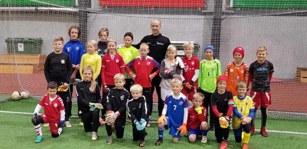 Efri röð: Jóhann fyrstur frá vinstri - Neðri röð: Bríet önnur frá vinstri, Tryggvi þriðji, Ari fjórð…