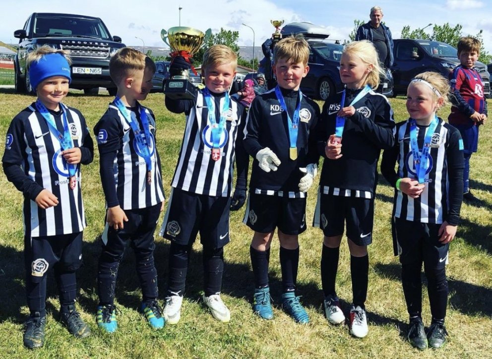 Smábæjarleikarnir, Íslandsmót og Strandarmót