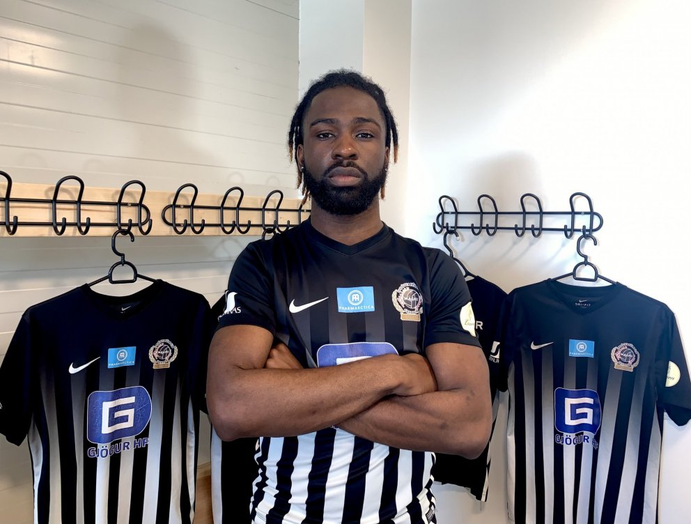 Jeffrey Monakana í Magna