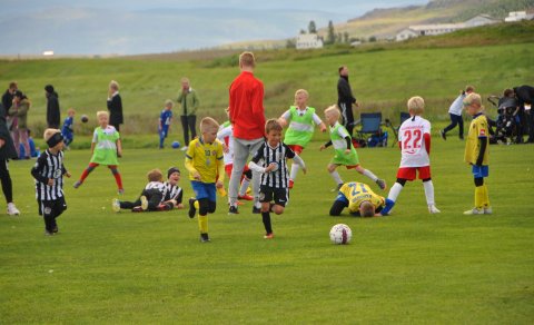 Fimmtudagsæfing og leikur gegn Einherja/UMFL