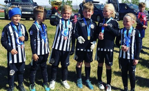 Smábæjarleikarnir, Íslandsmót og Strandarmót